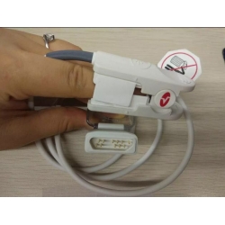COMEN（深圳科曼） 编号:2501 重复性血氧探头 成人指夹式用于监护仪 (全新原装）